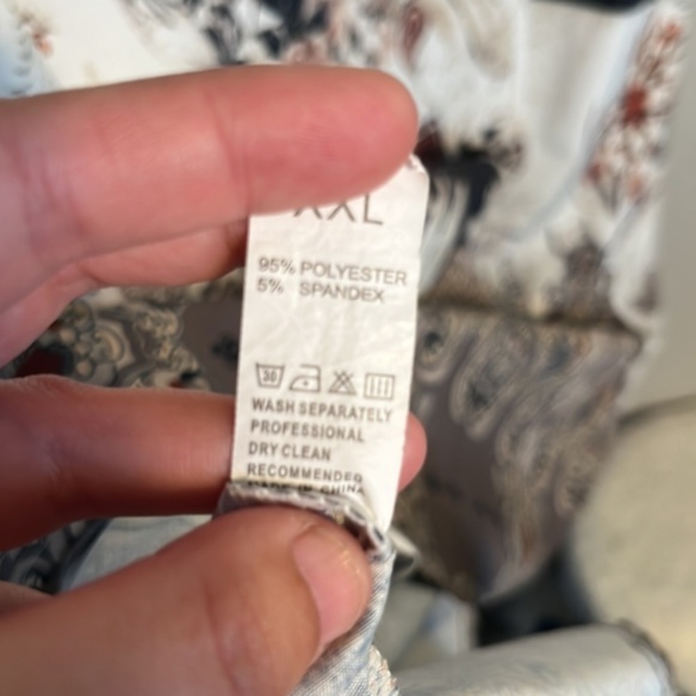 Chic Pattern Shell Dress | Size XXL - Picture 3 of 3